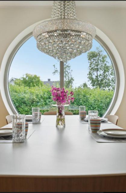 Great Villa With Amazing View Tromso Bagian luar foto